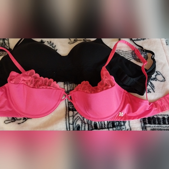 Bra Bundle - Picture 2 of 4